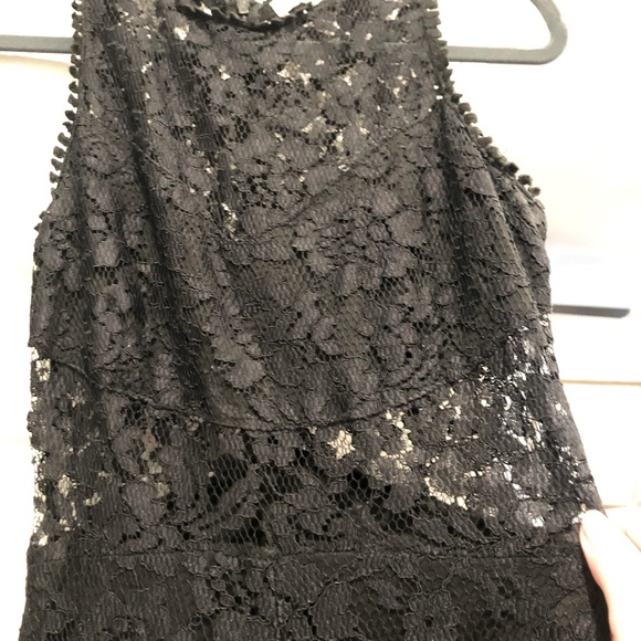 GB Sleeveless lace jumpsuit - Picture 4 of 5